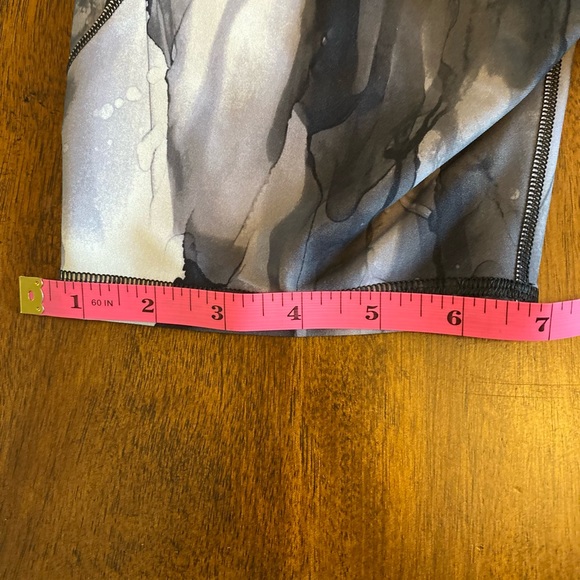 NWT Calia by Carrie Underwood Energize High Rise Bike Short - Picture 7 of 12